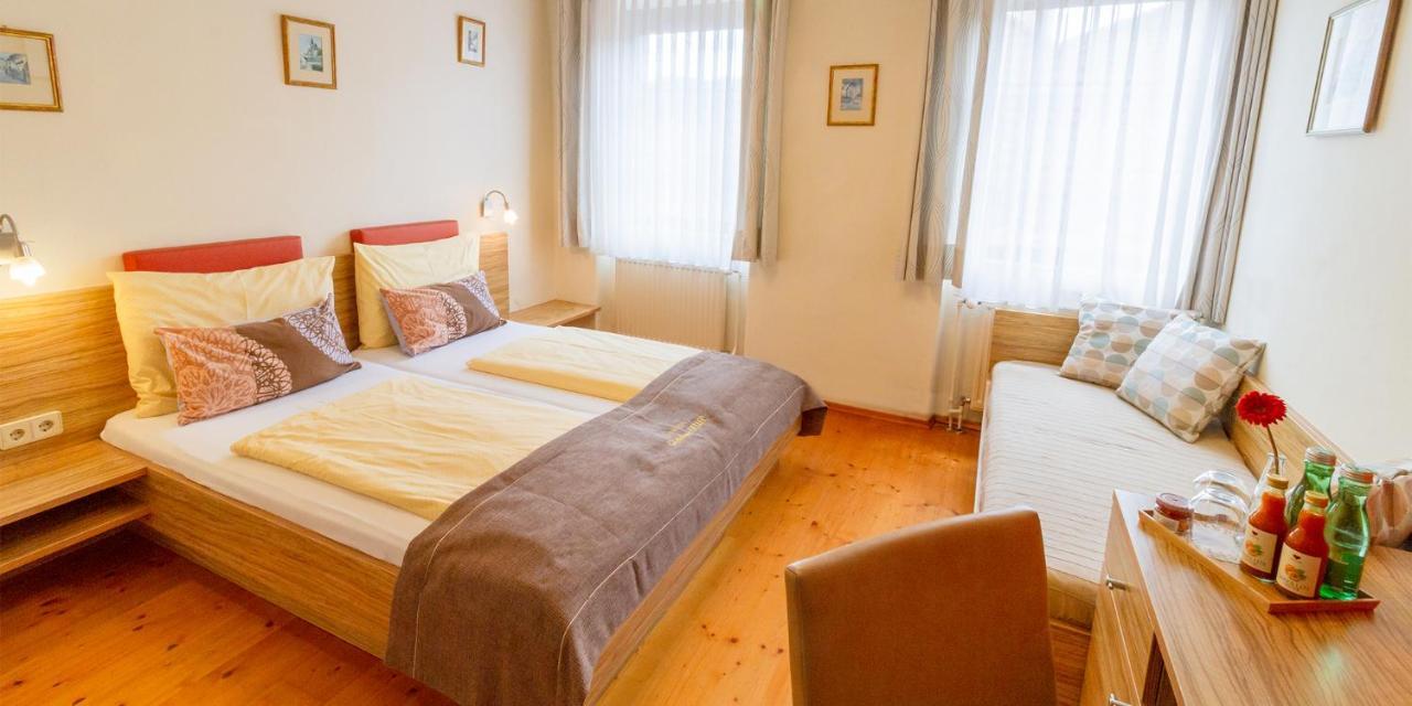 וויסנקירשן אין דר וואכאו Pension Gaestehaus Heller מראה חיצוני תמונה